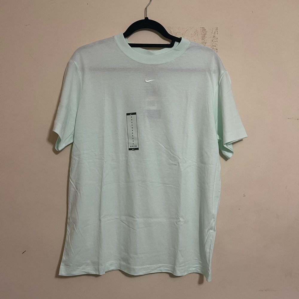 NIKE ESSENTIALS SHIRT - MINT/LIGHT TURQUOISE